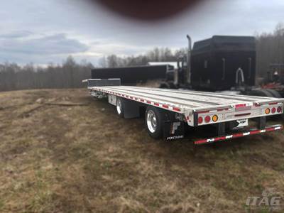 Fontaine 53x102 Drop Deck Trailer - Air Ride