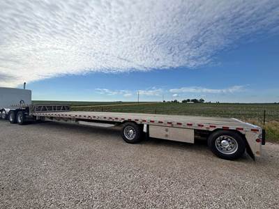 Reitnouer 48x102 Drop Deck Trailer - Air Ride