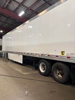 Great Dane 53 ft Dry Van Trailer - Air Ride