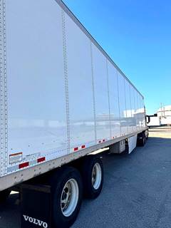 Great Dane 53 ft Dry Van Trailer - Air Ride