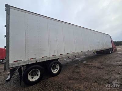 Strick Trailers 53 ft Dry Van Trailer - Air Ride