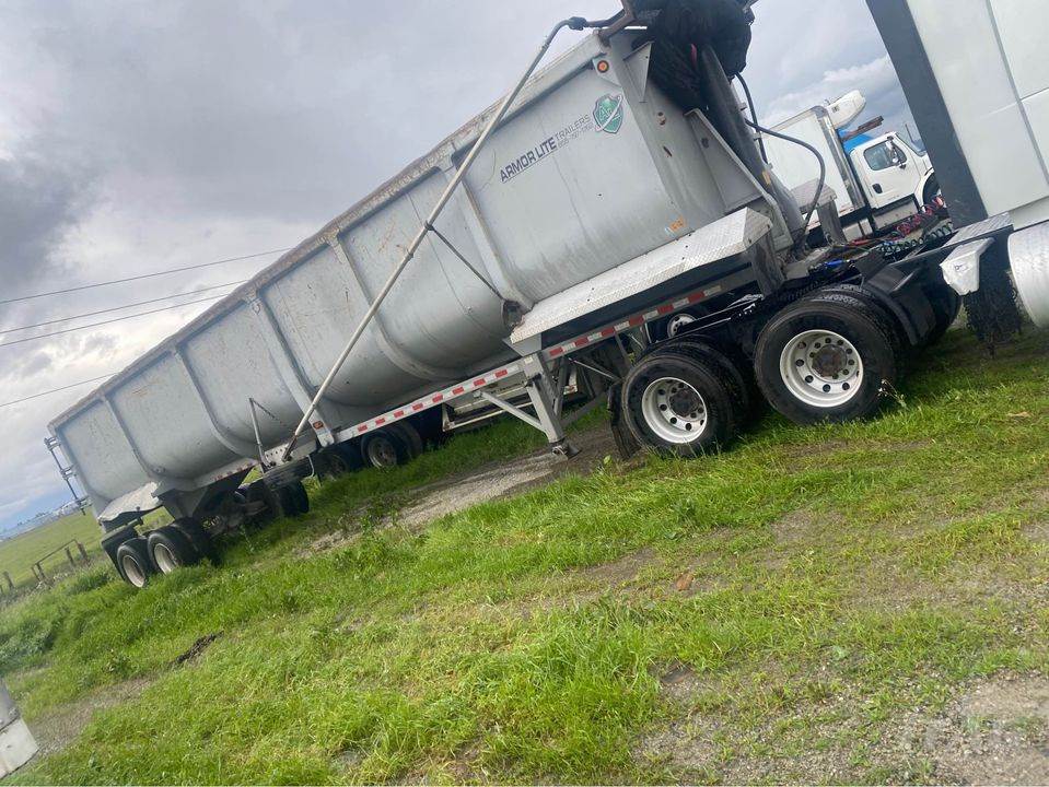 2020 Armor Lite 40ft End Dump Trailer Frameless, Steel Tub, Tandem