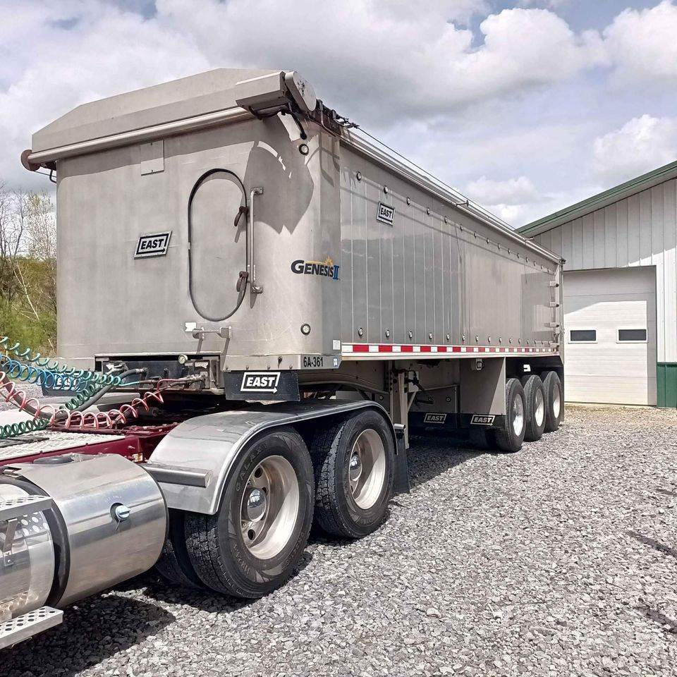 2017 East 30ft End Dump Trailer 60inch Sides, Full Frame, Aluminum Box, TriAxle, Air Ride
