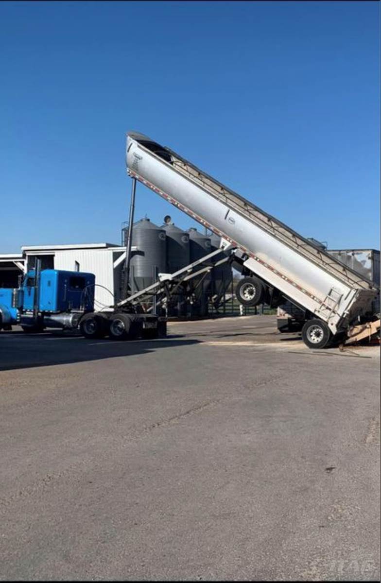 2017 MAC Trailer 40ft Half Round End Dump Trailer 66inch Sides