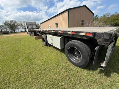 2018 Dorsey 48ft Flatbed Trailer - Wood Floor, Spread Axle, Toolbox, Container Locks, Lift Axle