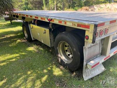 2022 Fontaine 48ft Flatbed Trailer - All Aluminum, Aluminum Floor, Spread Axle, Toolbox