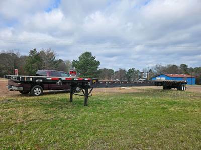 Fontaine 48x102 Extendable Flatbed Trailer - Spring