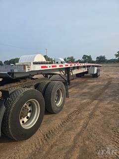 2017 Fontaine 53ft Flatbed Trailer - All Aluminum, Aluminum Floor, Rear Sliding Axle, Toolboxes, Chain Pop-Ups, Tire Inflation System