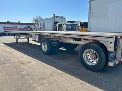 MAC Trailer 48x102 Flatbed Trailer - Air Ride