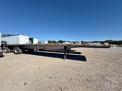 2017 Manac 48ft Flatbed Trailer - All Aluminum, Aluminum Floor, Spread Axle, Toolbox