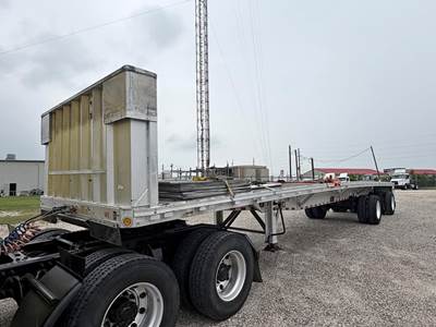 Reitnouer 45x102 Flatbed Trailer - Air Ride