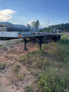 Reitnouer 48x102 Flatbed Trailer - Air Ride