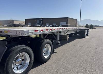 Reitnouer 48x102 Flatbed Trailer - Air Ride