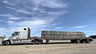 Reitnouer 53ft Flatbed Trailer - Air Ride