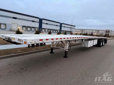 2017 Reitnouer 53ft Flatbed Trailer - All Aluminum, Aluminum Floor, Rear Sliding Axle, Toolbox, Dunnage Rack