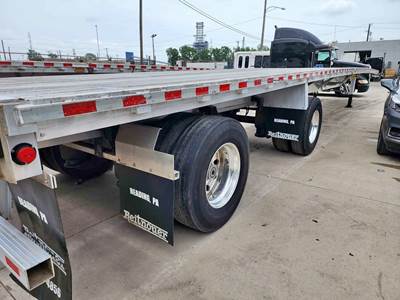Reitnouer 53x102 Flatbed Trailer - Air Ride