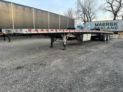 Reitnouer 53x102 Flatbed Trailer - Air Ride