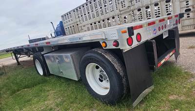 UTILITY 48ft Flatbed Trailer - Air Ride