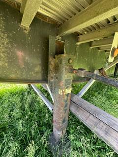 UTILITY 48x102 Flatbed Trailer - Air Ride