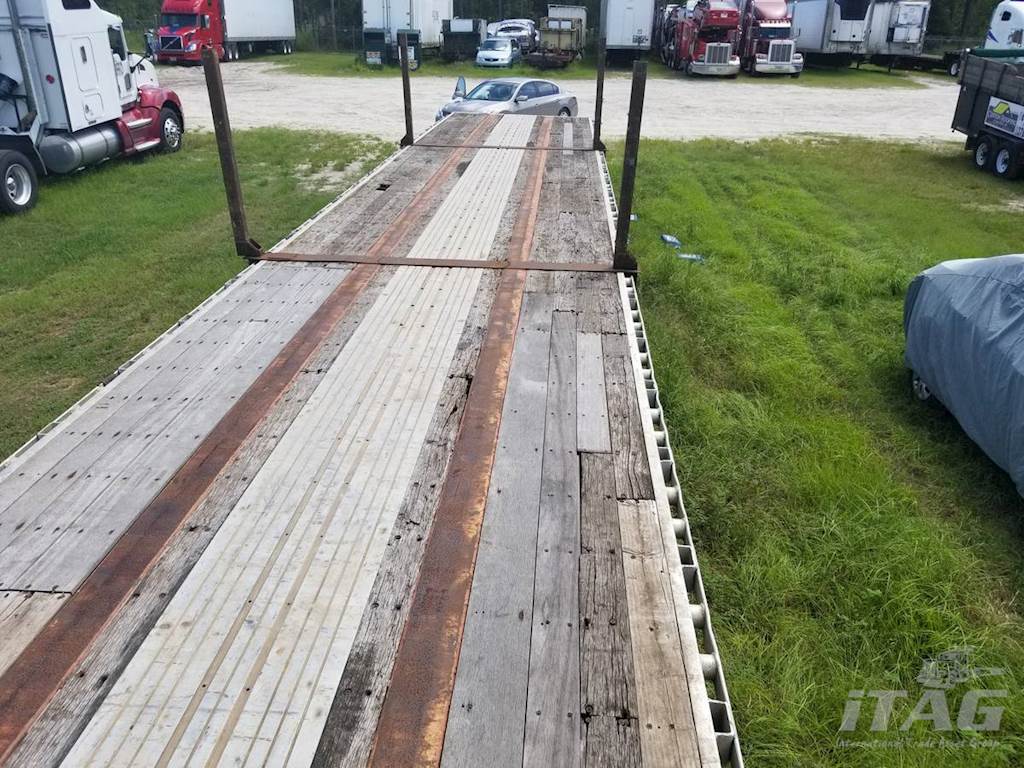 1999 UTILITY 48x96 Flatbed Trailer Wood Floor, Spread Axle, Toolbox