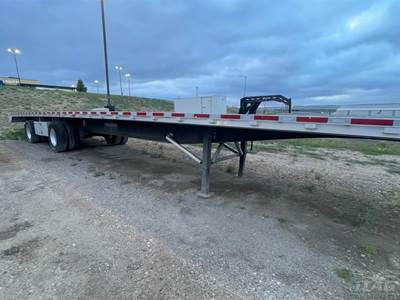 2020 Wilson Trailer 53ft Flatbed Trailer - Combo, Aluminum Floor, Spread Axle, Toolbox
