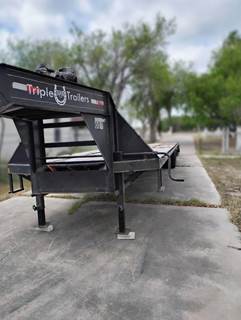 40x102 Tandem Axle Gooseneck Trailer - Spring