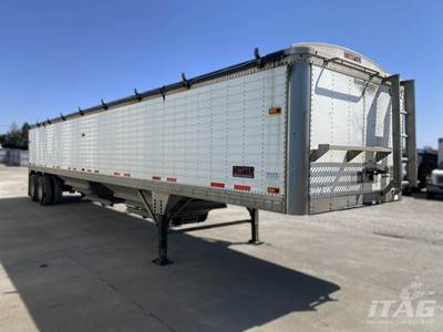 2016 Timpte 42ft Grain Hopper Trailer - 66in Sides, Tandem Axle, Manual Tarp, Platforms