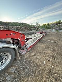 Fontaine 53x102 Tri-Axle Axle Lowboy Trailer - Air Ride