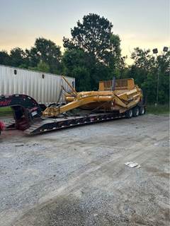 Pitts Trailers 53x102 Tri-Axle Axle Lowboy Trailer - Air Ride