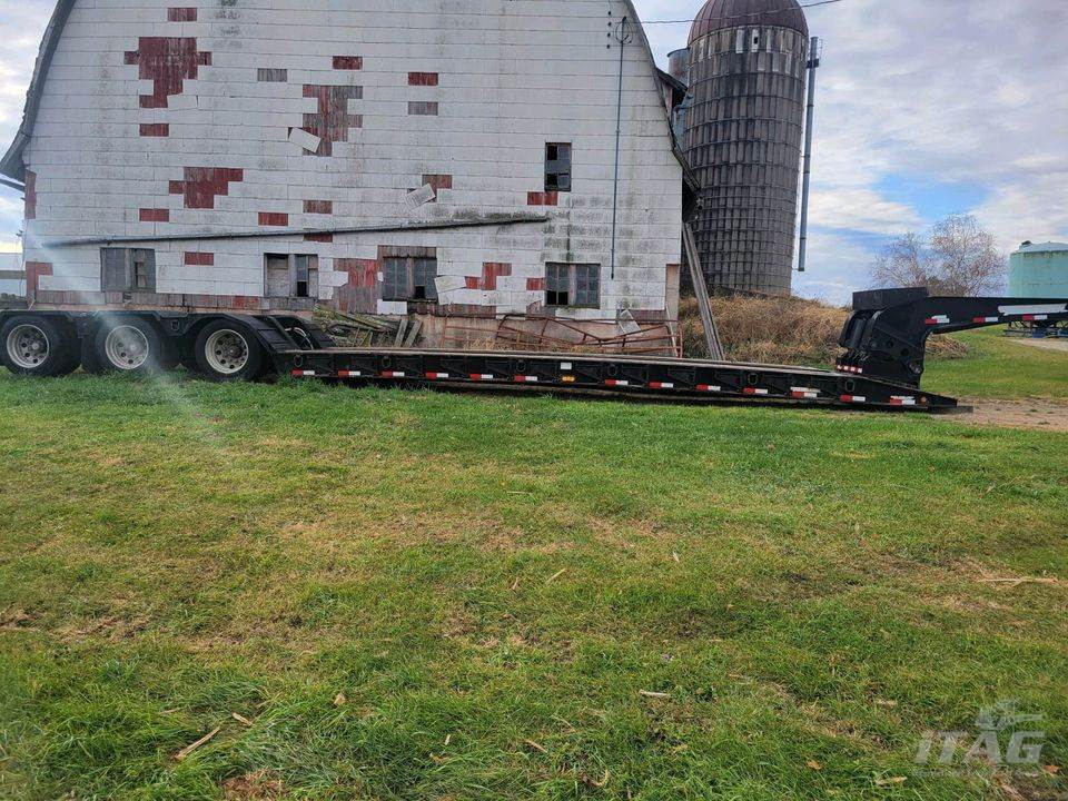 2013 Towmaster 35 ton Lowboy Trailer 26ft Well, Tandem Axle