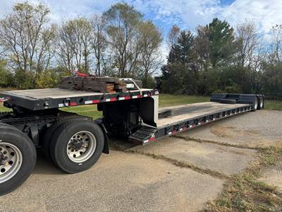 2025 XL Specialized 40 Ton Lowboy Trailer - 29ft Well, Mechanical Detach, Tandem Axle, Outriggers