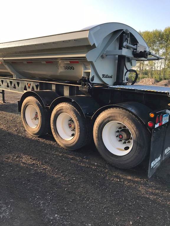 Midland Side Dump Trailer Steel Frame, Tri Axle, Full Tarp For Sale
