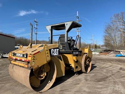 2003 Caterpillar CB-534D XW Smooth Drum Roller Compactor