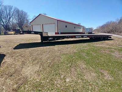 Kalyn Siebert 53x102 Tandem Axle Traveling Axle Trailer - Air Ride