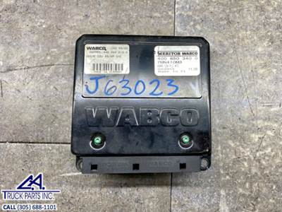 Wabco ABS Control Module Part # 446-004-618-0, Pulled off 2009 Mack Truck
