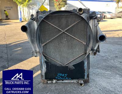 2005 Freightliner Columbia 120 Cooling Assembly