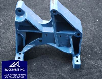 International DT466E Alternator Bracket Part # 1841947C2