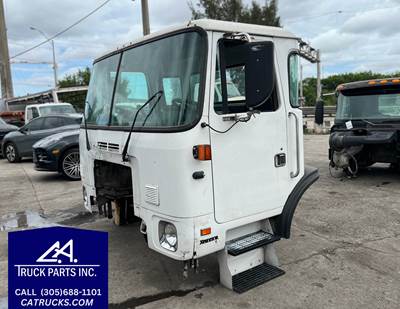2014 Autocar Xpeditor Dual Driver L & R Sit CAB