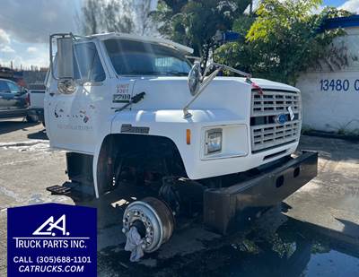 1994 FORD F700 Conventional CAB Shell