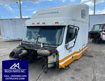 2004 Freightliner Columbia 120 Conventional CAB, VIN: 1FUJA6AV44LN14364, 6X4