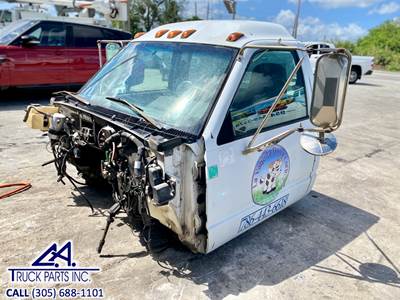 1999 GMC C7500 Cab Assembly