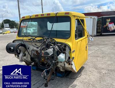 1989 International 1754 Cab 68ABC