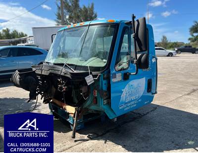 2009 International 4400 SBA Cab - SET-BACK-AXLE