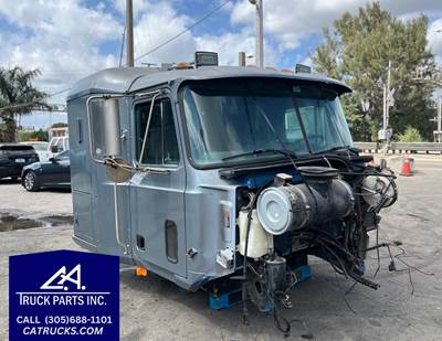 1995 Mack CH613 Cab