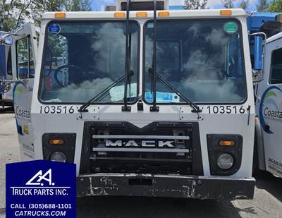 2016 MACK LEU613 Forward Low Cab, 600 Series