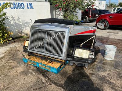 1997 Volvo WIA AREO SERIES Cab Assembly