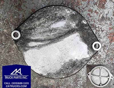 Isuzu 4HE1XS Camshaft Cover for 1998-2003 