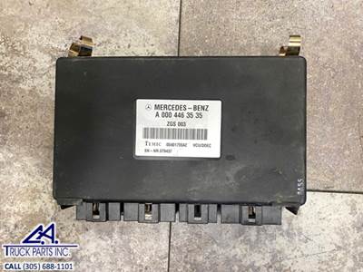 Mercedes-Benz A0004463535 Chassis Control Module Part # A 000 446 35 35, ZGS 003