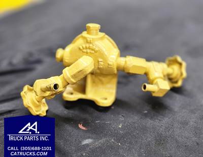 Caterpillar 3116 Coolant Conditioner Filter Base Part # 9N-3668