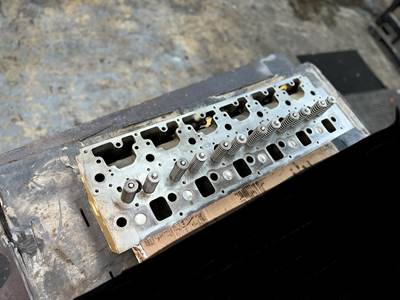 Caterpillar 3116 Cylinder Head